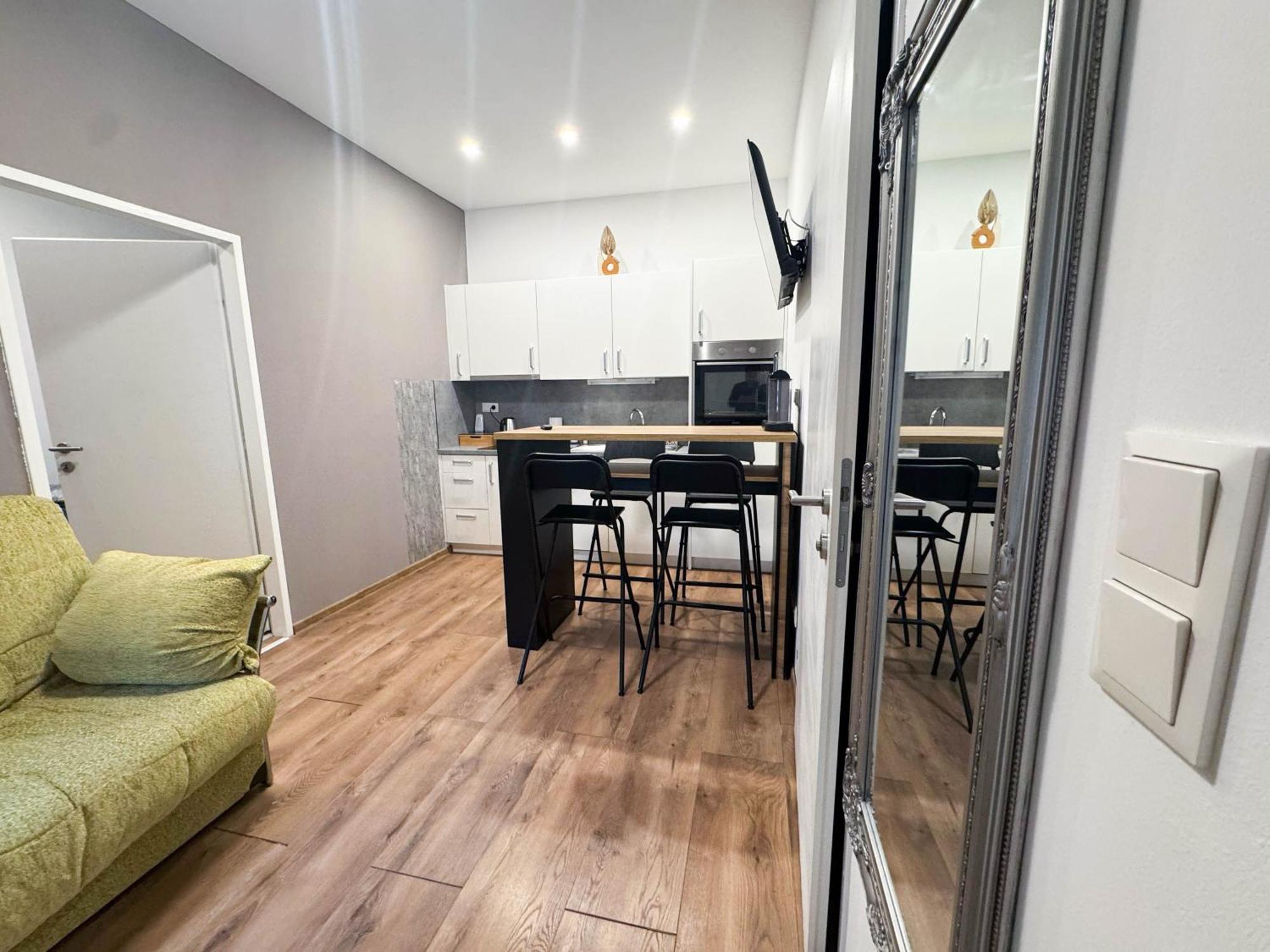 Cozy Apartments In Central Location With Free Parking Wien Exterior foto
