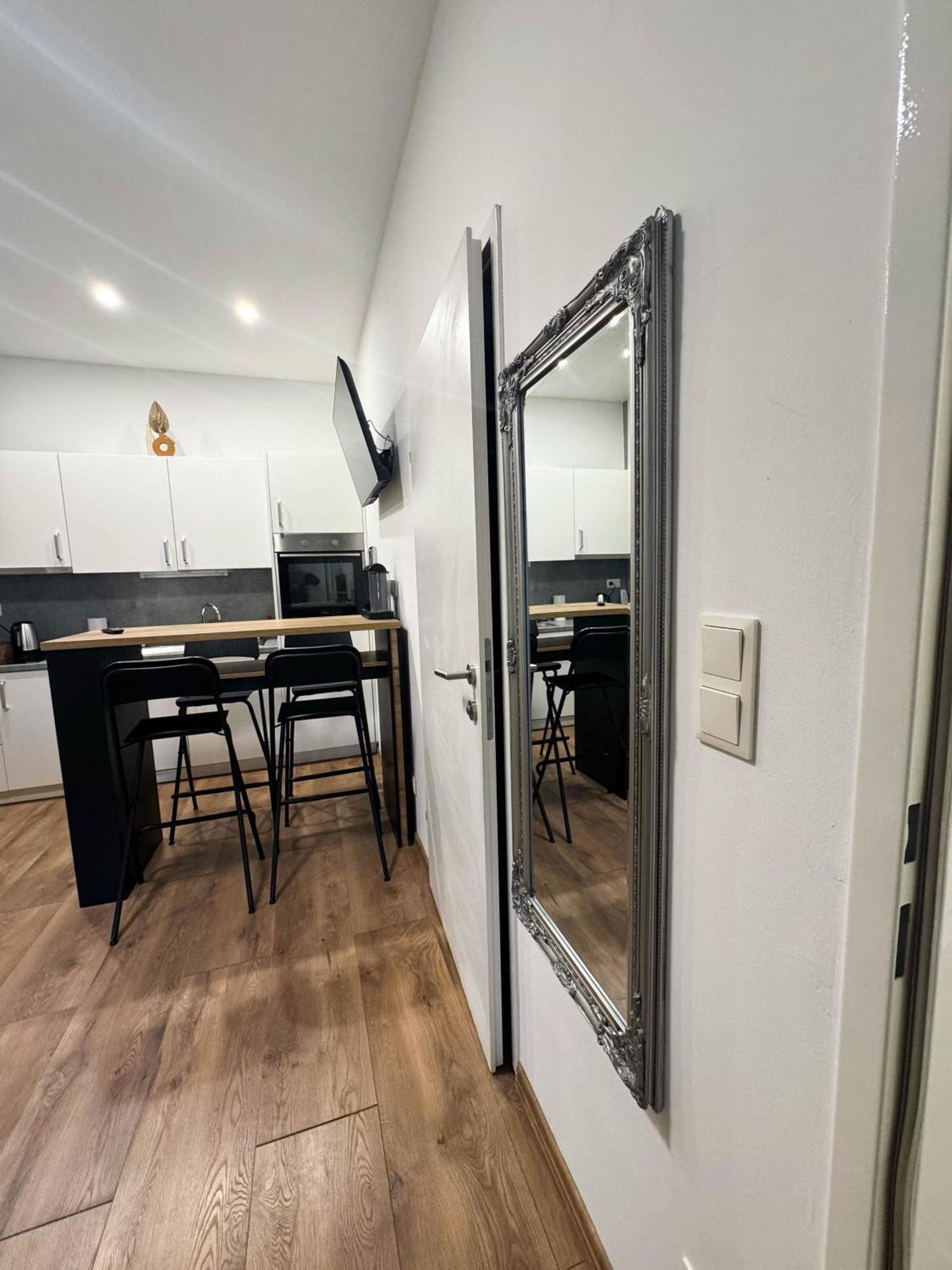 Cozy Apartments In Central Location With Free Parking Wien Exterior foto